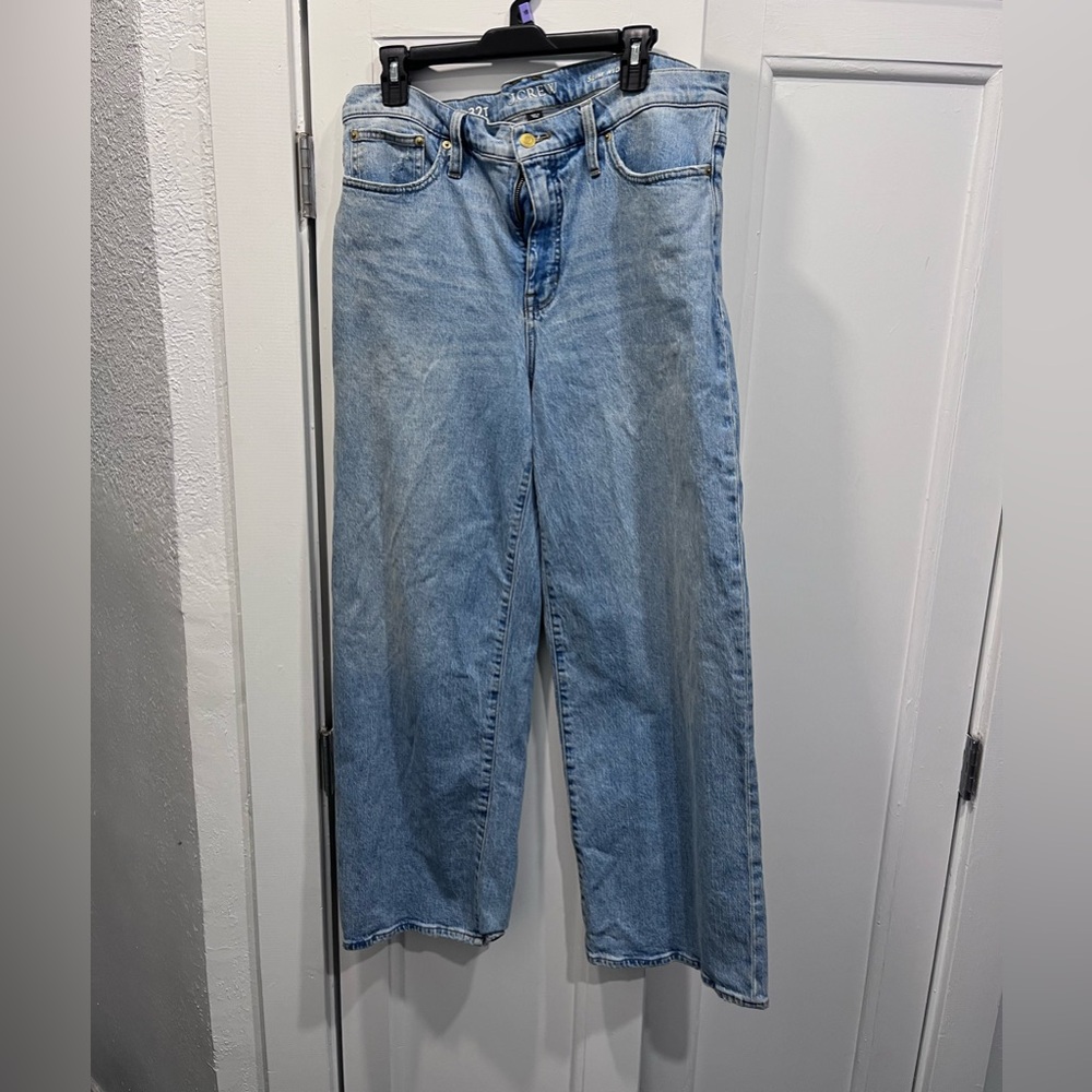 J. Crew Like New 32 Tall Light Blue Denim Jeans Slim Wide Leg